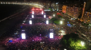 03-05-2025_-_drone_-_show_lady_gaga_-_foto_fabio_motta_2