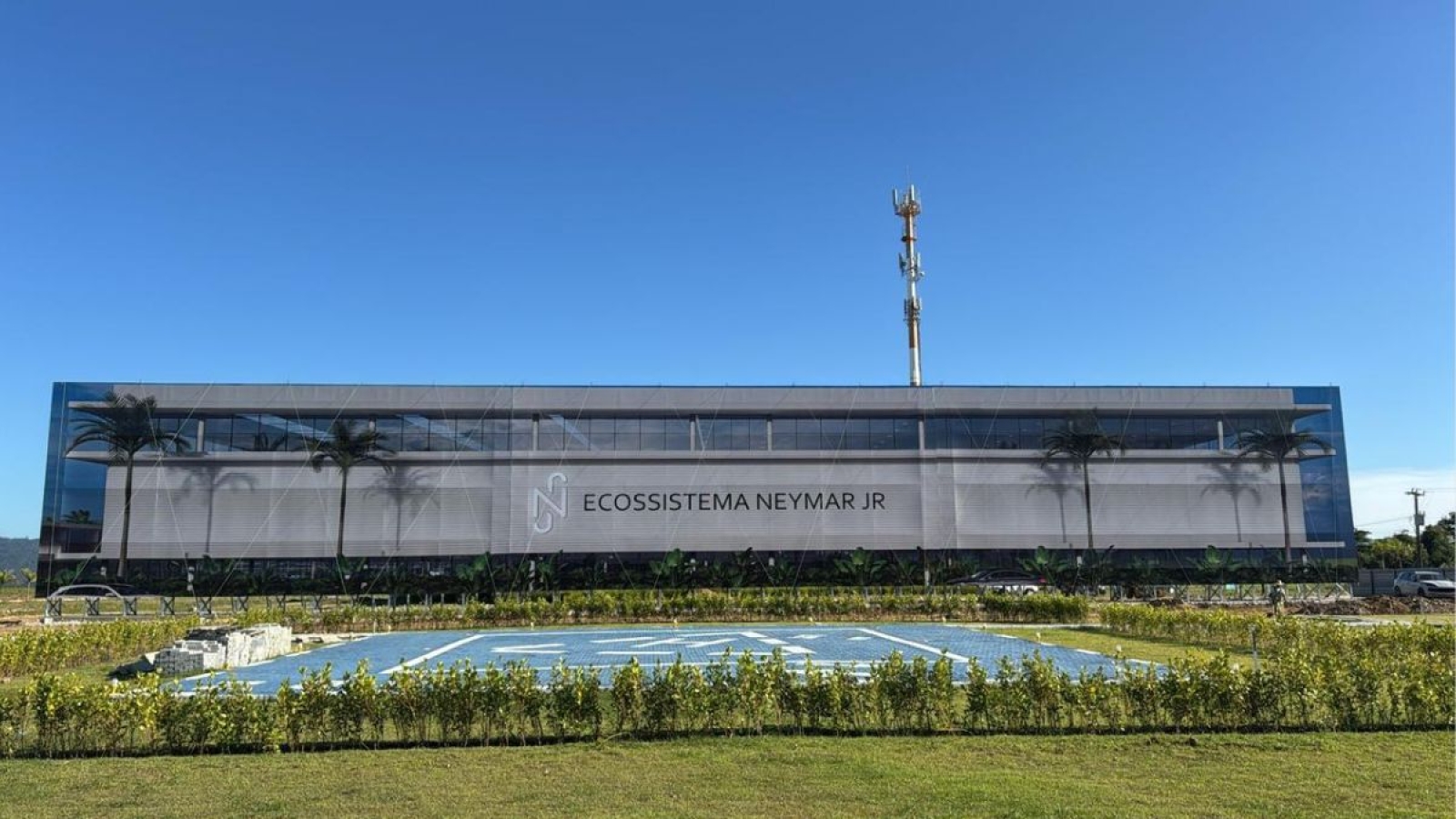 Neymar-pai-visita-local-de-megaempreendimento-em-SC-1