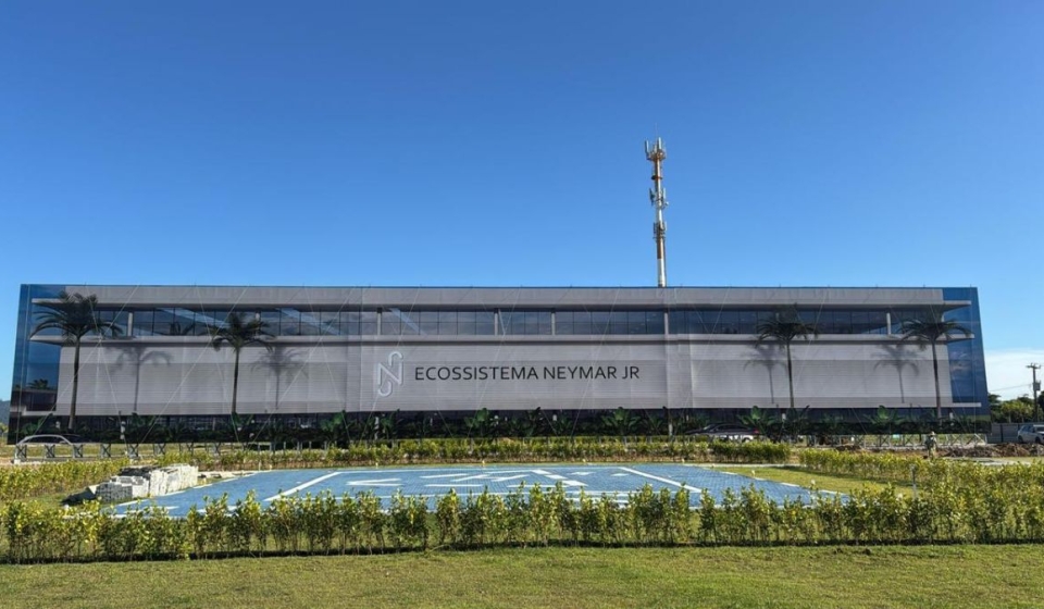 Neymar-pai-visita-local-de-megaempreendimento-em-SC-1